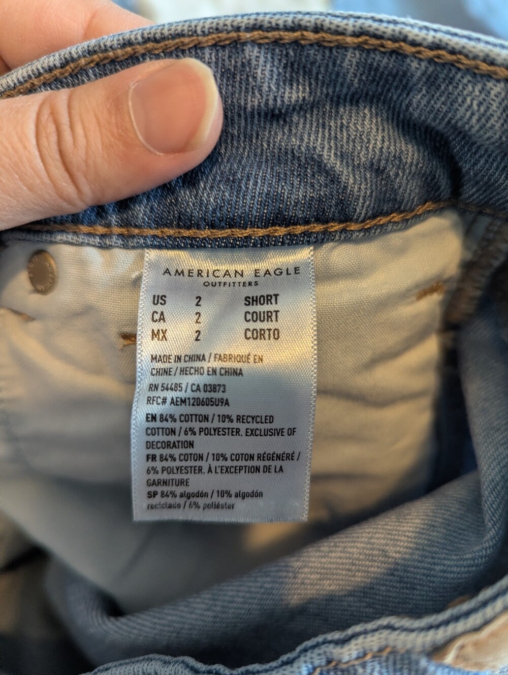 AE Ripped Mom Jean - Short - Picture 12 of 12